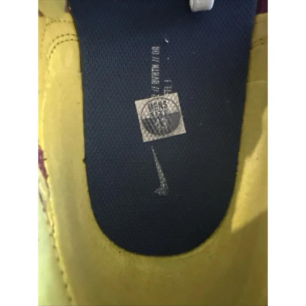 Size 13 Nike Waffle One SE Running Shoes Dark Beetroot DD8014-600